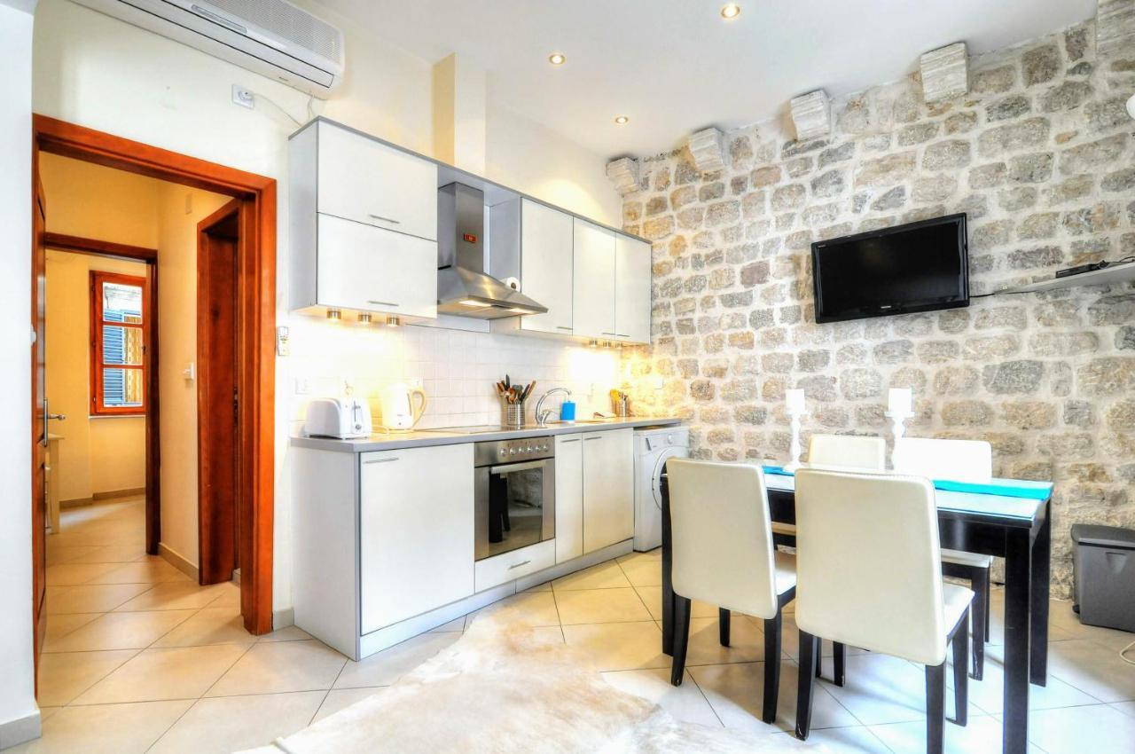 La Dolce Vita Apartment Kotor Exterior foto
